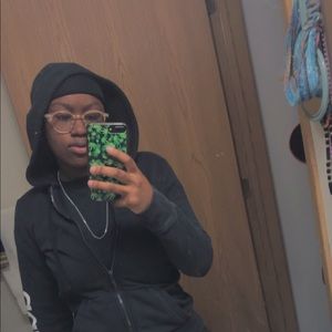 Meet your Posher, I’mia